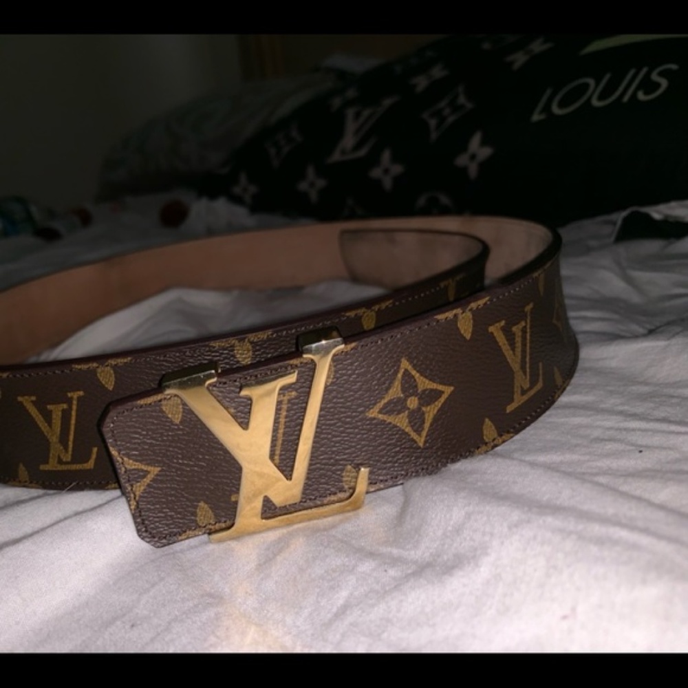 Used Louis Vuitton monogram belt *NOT REVERSIBLE*